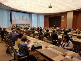 Des participants à la session parlementaire organisée dans le cadre du 
Forum public de l'OMC. © IPU/A. Afouda

